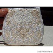 Load image into Gallery viewer, Edwardian Clutch Purses