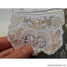 Load image into Gallery viewer, Edwardian Clutch Purses